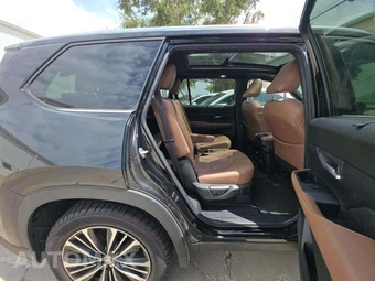 2024 Toyota Grand Highlander Hybrid MAX Platinum - miniatura 17