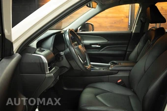 2024 Toyota Grand Highlander Hybrid XLE - miniatura 9