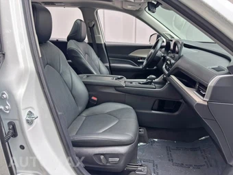 2024 Toyota Grand Highlander Limited - miniatura 14