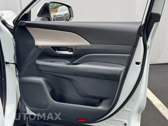 2024 Toyota Grand Highlander Limited - miniatura 44