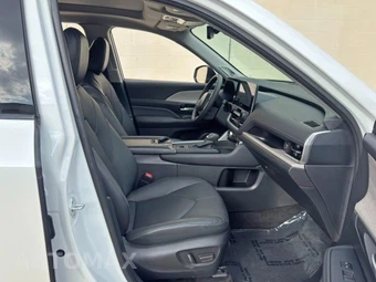 2024 Toyota Grand Highlander Limited - miniatura 14
