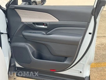 2024 Toyota Grand Highlander Limited - miniatura 45
