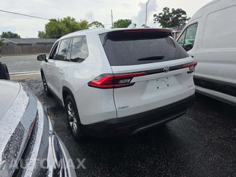 2024 Toyota Grand Highlander Limited - miniatura 2