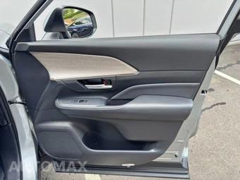 2024 Toyota Grand Highlander Limited - miniatura 44