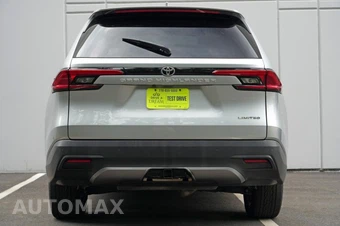 2024 Toyota Grand Highlander Limited - miniatura 9