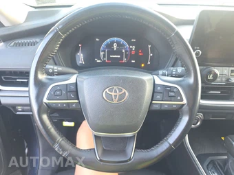 2024 Toyota Grand Highlander Limited - miniatura 10