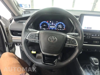 2024 Toyota Grand Highlander Limited - miniatura 10