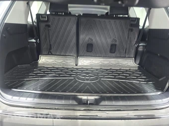 2024 Toyota Grand Highlander Limited - miniatura 17