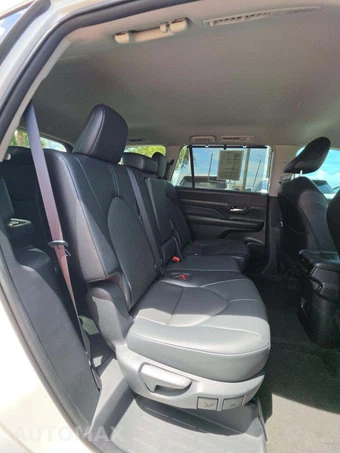 2024 Toyota Grand Highlander XLE - miniatura 14