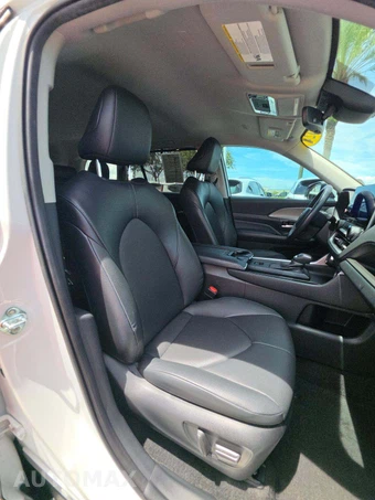 2024 Toyota Grand Highlander XLE - miniatura 16