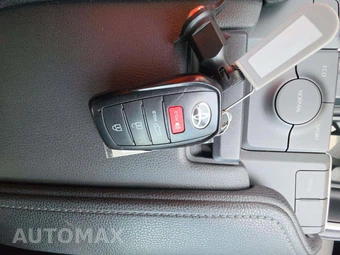 2024 Toyota Grand Highlander XLE - miniatura 5