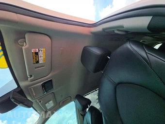 2024 Toyota Grand Highlander XLE - miniatura 8