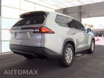 2024 Toyota Grand Highlander XLE - miniatura 4