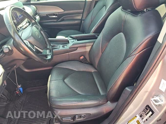 2024 Toyota Grand Highlander XLE - miniatura 7