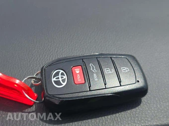 2024 Toyota Grand Highlander XLE - miniatura 8