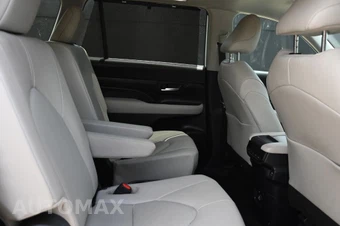 2024 Toyota Grand Highlander XLE - miniatura 15