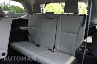 2024 Toyota Grand Highlander XLE - miniatura 17