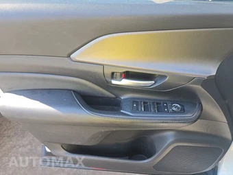 2024 Toyota Grand Highlander XLE - miniatura 9