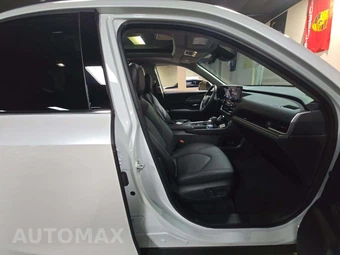 2024 Toyota Grand Highlander XLE - miniatura 19