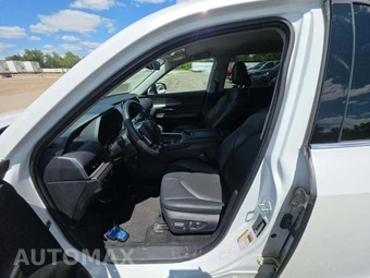 2024 Toyota Grand Highlander XLE - miniatura 6