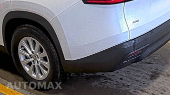 2024 Toyota Grand Highlander XLE - miniatura 10