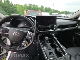 2024 Toyota Grand Highlander XLE - miniatura 16