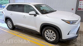 2024 Toyota Grand Highlander XLE - miniatura 3