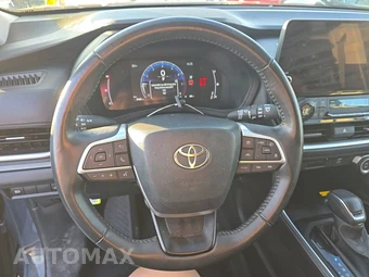 2024 Toyota Grand Highlander XLE - miniatura 10
