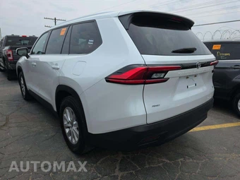 2024 Toyota Grand Highlander XLE - miniatura 2