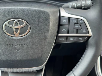 2024 Toyota Grand Highlander XLE - miniatura 19