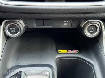 2024 Toyota Grand Highlander XLE - miniatura 26