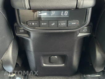 2024 Toyota Grand Highlander XLE - miniatura 32