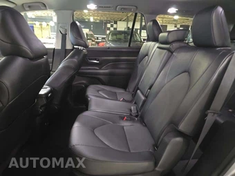 2024 Toyota Grand Highlander XLE - miniatura 13