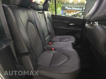 2024 Toyota Grand Highlander XLE - miniatura 17
