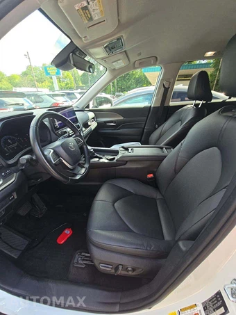 2024 Toyota Grand Highlander XLE - miniatura 6