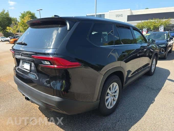 2024 Toyota Grand Highlander XLE - miniatura 3