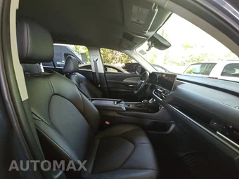 2024 Toyota Grand Highlander XLE - miniatura 8