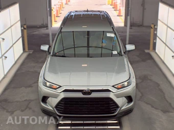2024 Toyota Grand Highlander XLE - miniatura 2