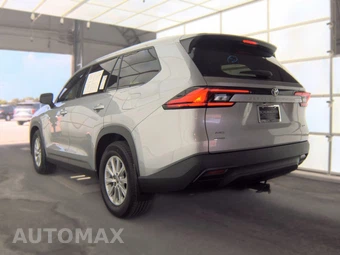 2024 Toyota Grand Highlander XLE - miniatura 6