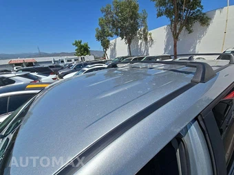 2024 Toyota Highlander Hybrid LE - miniatura 12