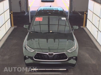 2024 Toyota Highlander LE - miniatura 2