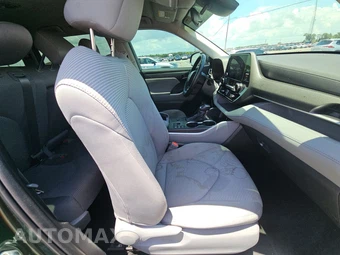 2024 Toyota Highlander LE - miniatura 8