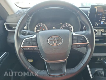 2024 Toyota Highlander LE - miniatura 16