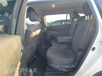2024 Toyota Highlander LE - miniatura 19