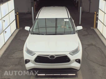 2024 Toyota Highlander LE - miniatura 2