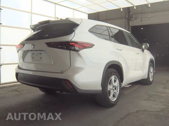 2024 Toyota Highlander LE - miniatura 5