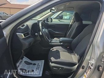 2024 Toyota Highlander LE – miniatura 13