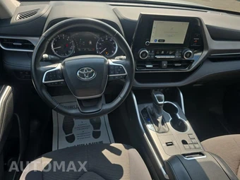 2024 Toyota Highlander LE – miniatura 14