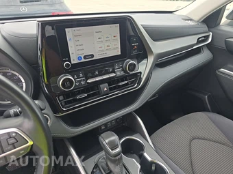 2024 Toyota Highlander LE - miniatura 17