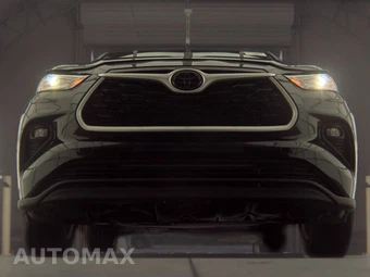 2024 Toyota Highlander LE - miniatura 3